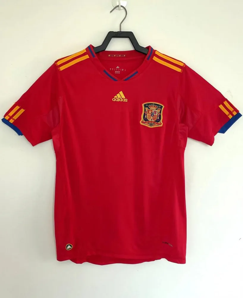 2010 Retro Spain Home Soccer Shirt AAA fan-grade — main view
