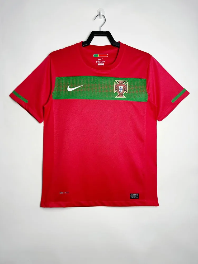 2010 Retro Portugal Home Football Shirt AAA fan-grade — main view