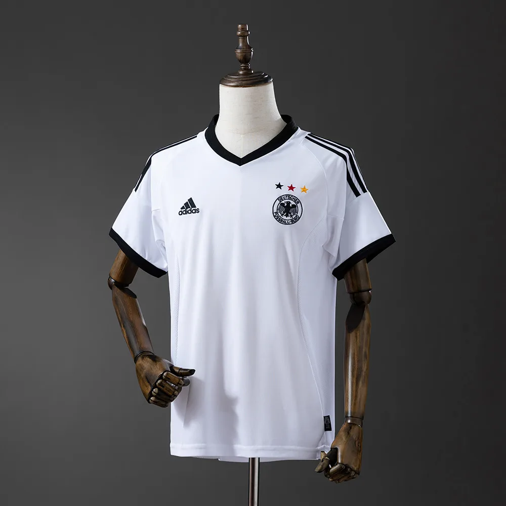 قميص ألمانيا المنزلي الرجعي 2002/2003 — main view