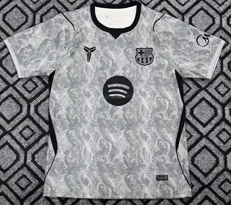 2026/2027 Barcelona Goalkeeper Football Jersey 1:1 Thai Quality — main view