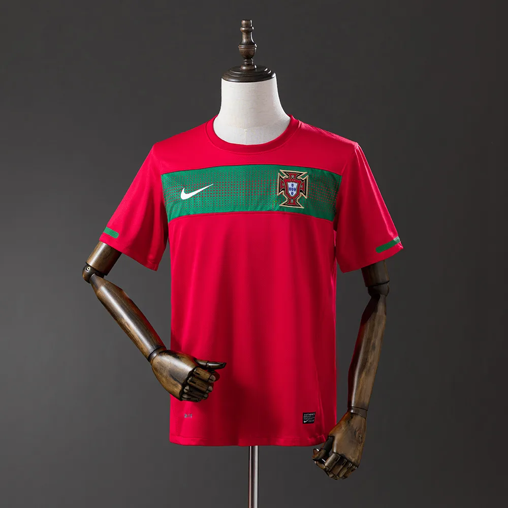 2010 Retro Portugal Local Camiseta de Fútbol AAA calidad aficionado — main view