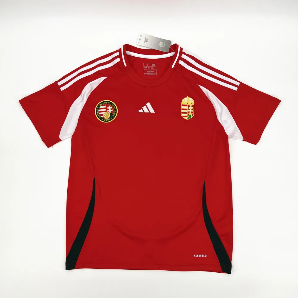 2024-2025 Hongrie Équipe Nationale Domicile Maillot de Football — main view