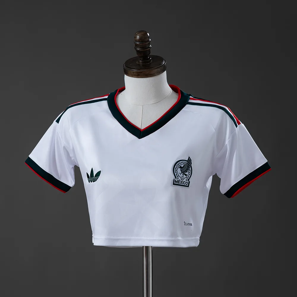 تيشيرت قصير بقصة كروب للمنتخب المكسيكي الخارجي للسيدات 2026 — main view
