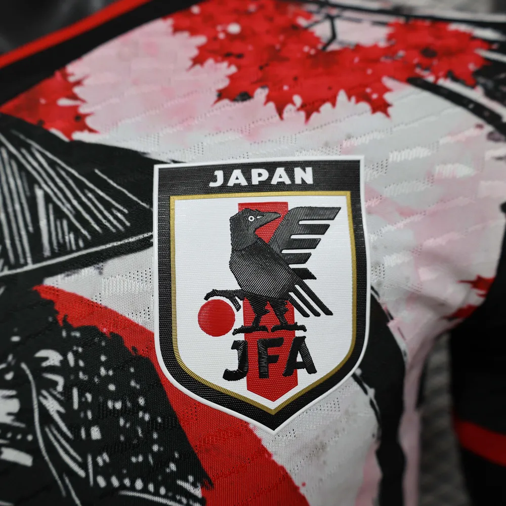 2024 Player Version Japan Special Edition Red Maple Leaf Warrior Football Shirt 1:1 Thai Quality
