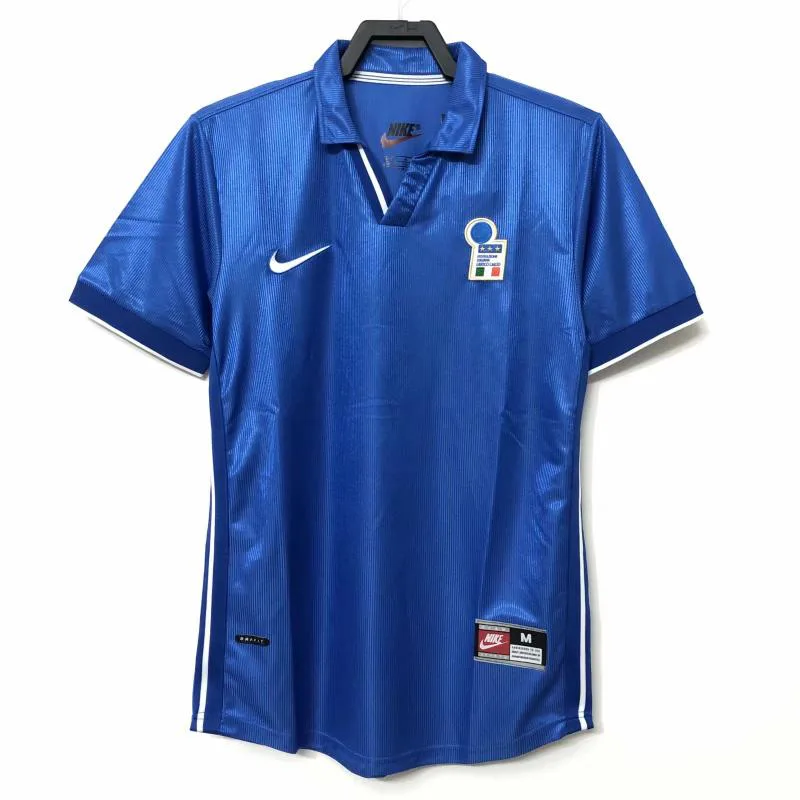 1998 Retro Italy Home Soccer Shirt AAA fan-grade — main view