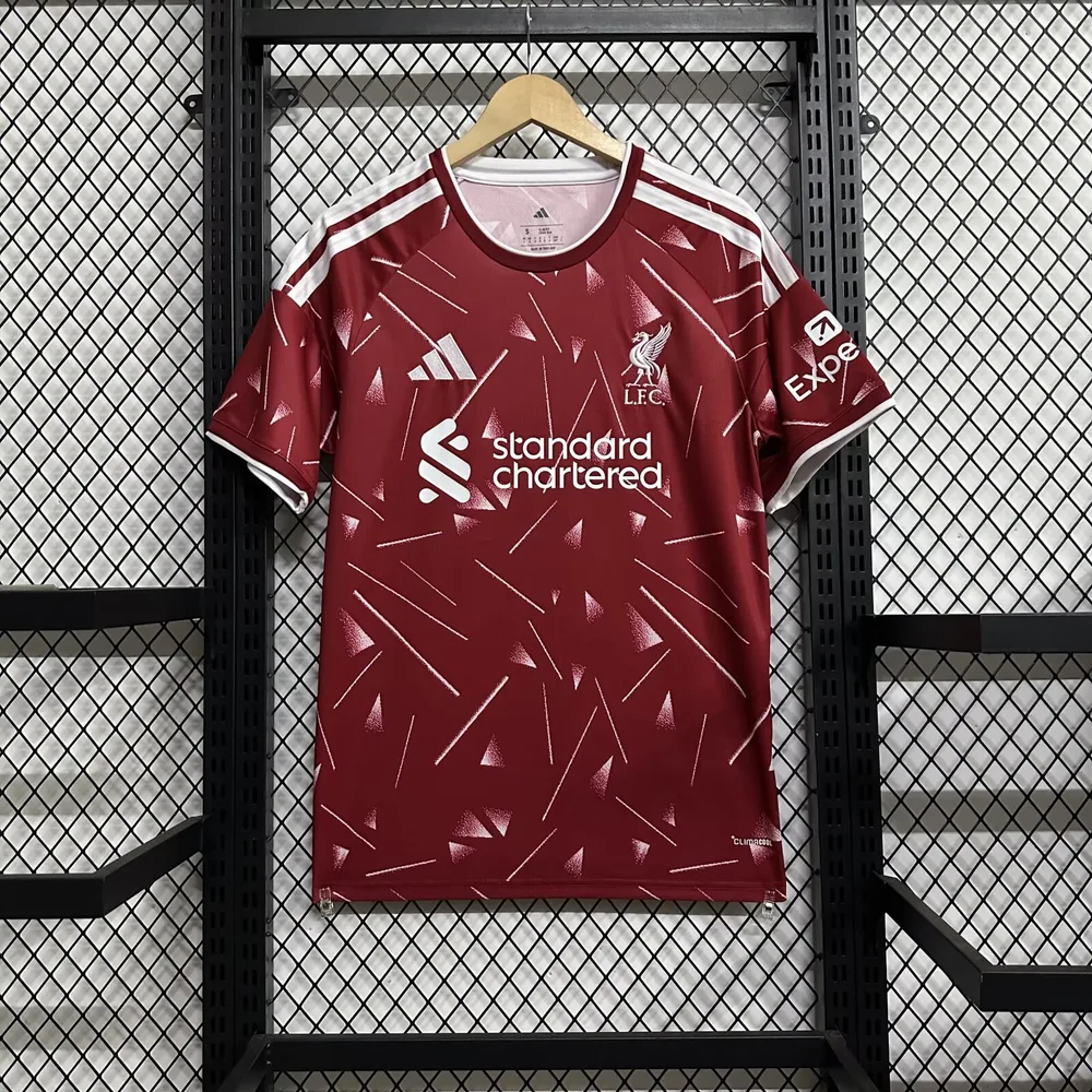 2026/2027 Liverpool Home Soccer Jersey 1:1 Thai Quality — main view