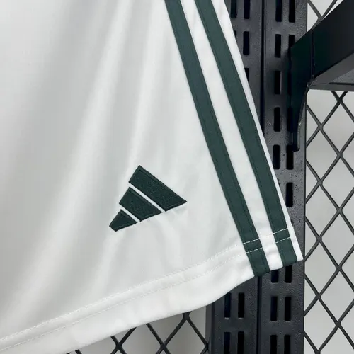 2005/2006 Celtic Home Shorts AAA fan-grade — view 4
