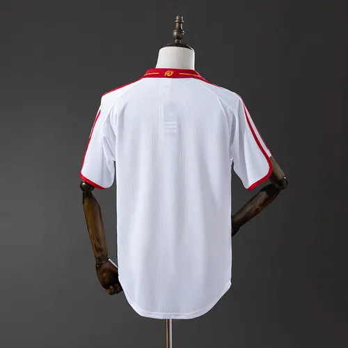 Maillot rétro 2000 Espagne Extérieur AAA qualité fan — view 2
