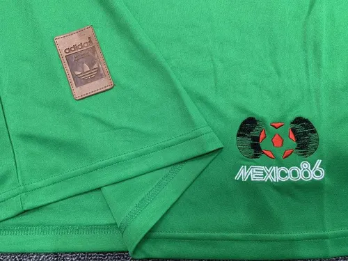 1986 Retro Mexico Home Soccer Jersey AAA fan-grade — view 6