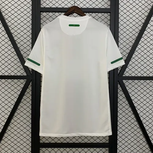 2010 Retro Portugal Away Football Shirt AAA fan-grade — view 2