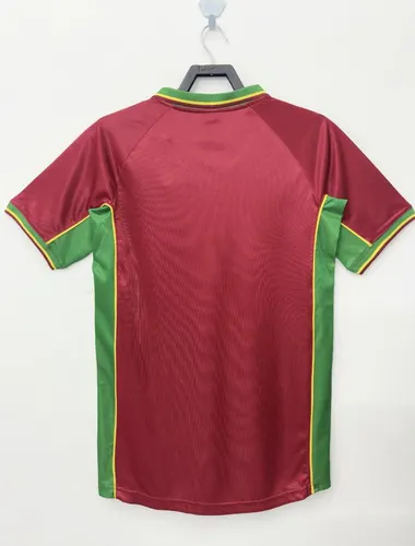 1998 Retro Portugal Home Football Shirt AAA fan-grade — view 2