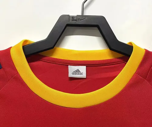 2002 Retro Spain Home Soccer Shirt — view 3