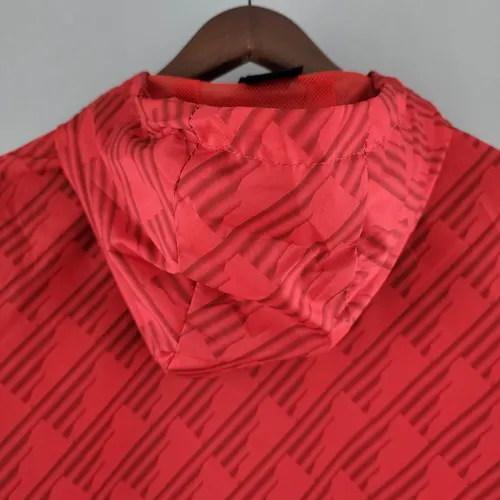 2022/2023 Manchester United Windbreaker Red White Edge — view 7