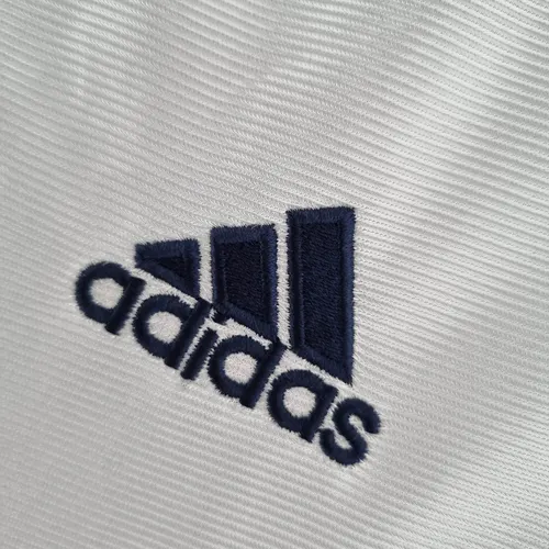 1998/2000 Retro Real Madrid Home — view 4
