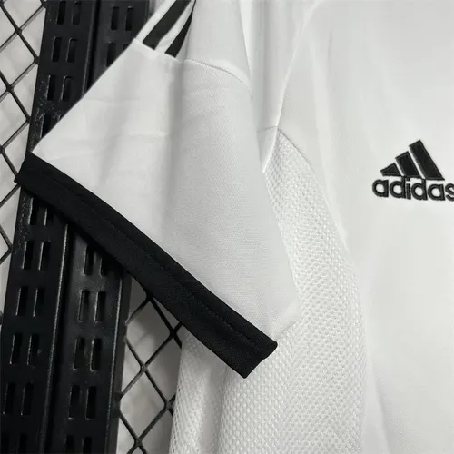 2002 Retro Germany Home Soccer Jersey AAA fan-grade — view 5
