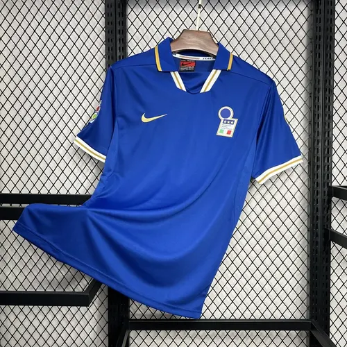 Maillot de football domicile Italie rétro 1996 Qualité Thaï — view 3
