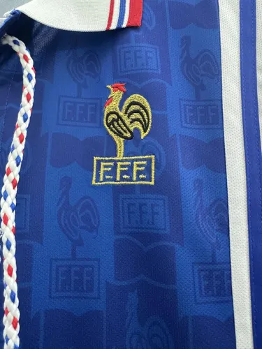 1996 Retro France Home Football Shirt AAA fan-grade — view 4