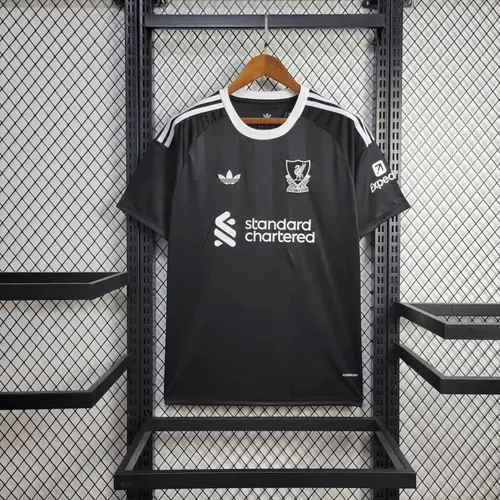 2025/2026 Liverpool Goalkeeper Black Soccer Jersey 1:1 Thai Quality