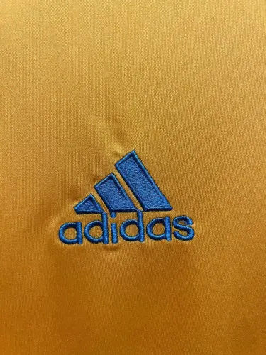 2013/2014 Retro Real Madrid Third Away Football Jersey AAA fan-grade — view 7