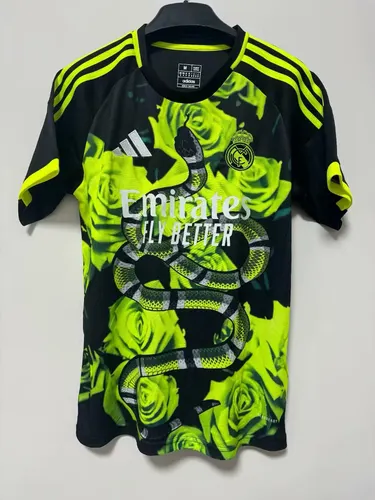 2025/2026 Camiseta de Fútbol Verde Fluorescente Rosa Serpiente del Real Madrid Calidad Tailandesa