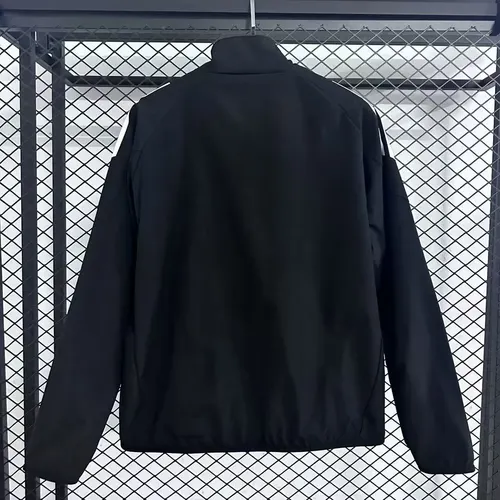2025/2026 Juventus Windbreaker Black Jersey AAA fan-grade — view 2