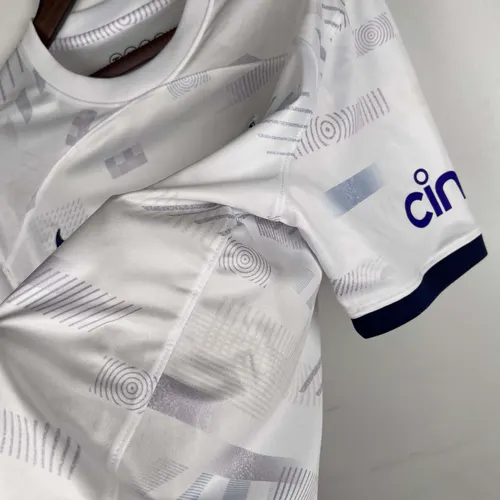 2023/2024 Tottenham Home Football Shirt — view 8