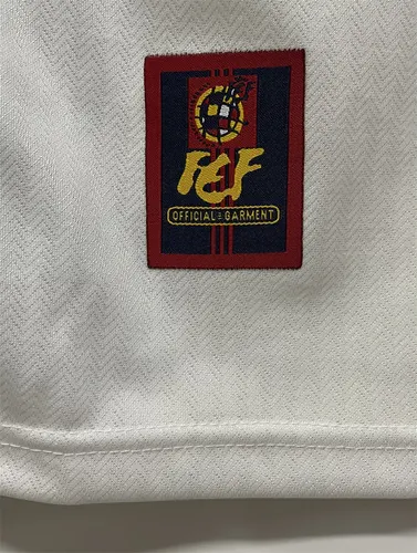 1998 Retro Spain Away Soccer Shirt AAA fan-grade — view 6