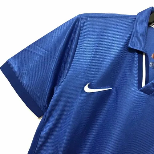 1998 Retro Italy Home Soccer Shirt AAA fan-grade — view 4