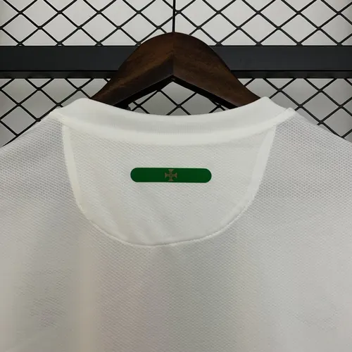2010 Retro Portugal Away Football Shirt AAA fan-grade — view 9