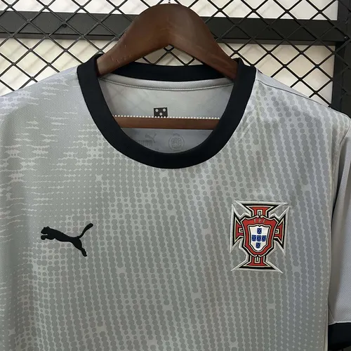 2025 Portugal Camiseta de Portero Gris AAA Grado Fan — view 2
