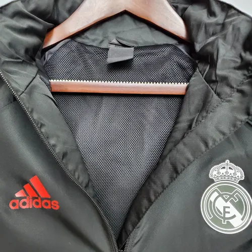 Coupe-vent maillot Real Madrid 2021 Noir (Bordure Blanc Rouge) — view 6
