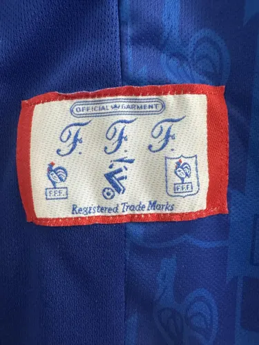 1996 Retro France Home Football Shirt AAA fan-grade — view 9
