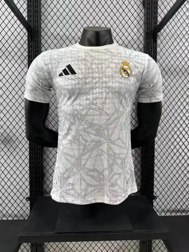 2024/2025 Spielerversion Real Madrid Sonderedition Trikot 04
