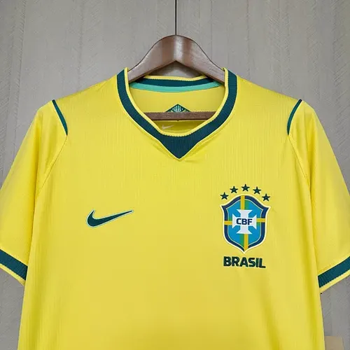Camiseta de fútbol de local de Brasil 2026 Calidad Tailandesa 1:1 — view 3