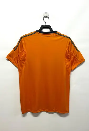2013/2014 Retro Real Madrid Third Away Football Jersey AAA fan-grade — view 2
