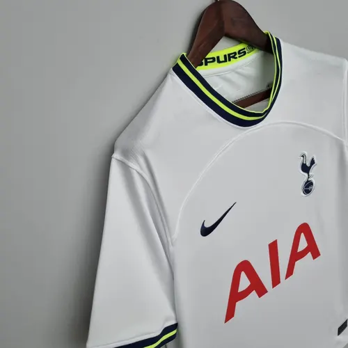 2022/2023 Tottenham Football Shirt Home — view 6