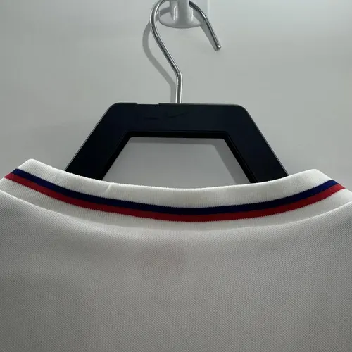 1982 Retro England Heim-Fußballtrikot — view 4