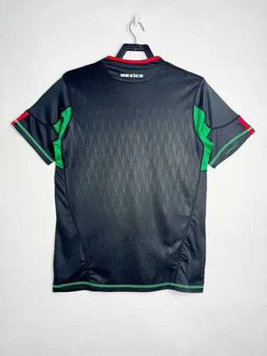 2010 Retro Mexico Away Soccer Jersey AAA fan-grade — view 2