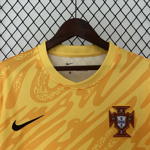 2024 Portugal Goalkeeper Football Shirt 1:1 Thai Quality — view 3