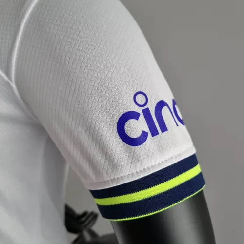 2022/2023 Tottenham Home Football Shirt Kids Size — view 9