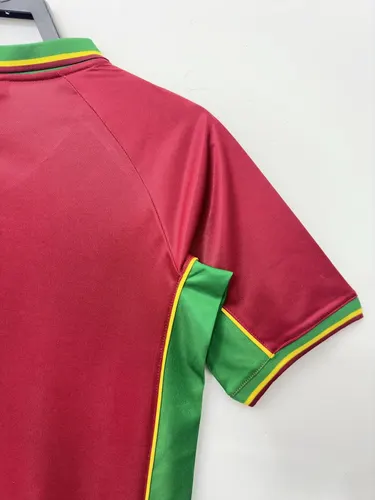1998 Retro Portugal Home Football Shirt AAA fan-grade — view 5