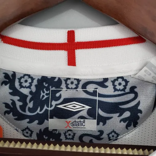 2006 Retro England Home Soccer Jersey 1:1 Thai Quality — view 9