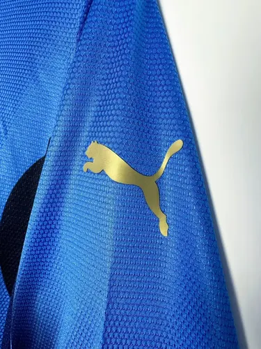 2006 Retro Italy Long sleeves Home Soccer Shirt AAA fan-grade — view 6