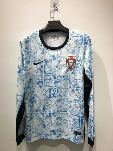 2024-2025 Long Sleeve Portugal Away Football Shirt AAA fan-grade