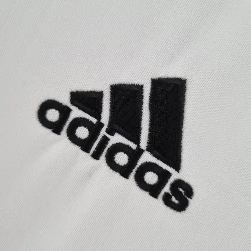 2022/2023 Real Madrid Football Shirt Home — view 4