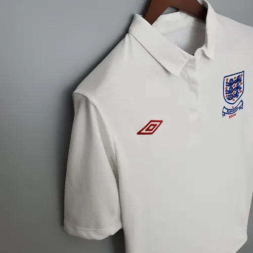 Maillot de football rétro 2010 Angleterre Domicile AAA qualité fan — view 3