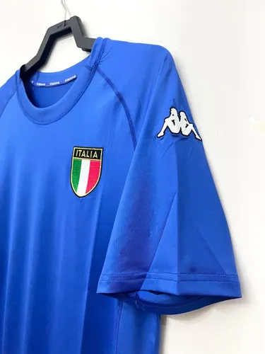 2000 Retro Italy Home Soccer Shirt AAA fan-grade — view 3