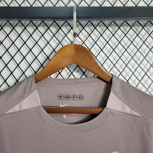 2023/2024 Tottenham Third Away Football Shirt — view 4