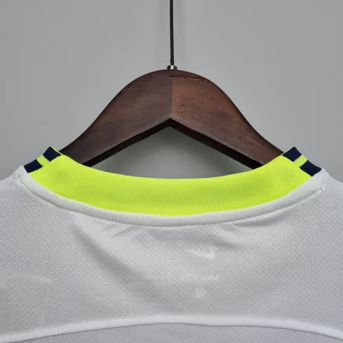 2022/2023 Tottenham Football Shirt Home — view 7