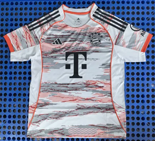 2025/2026 Maillot de football extérieur Bayern Munich qualité thaïlandaise